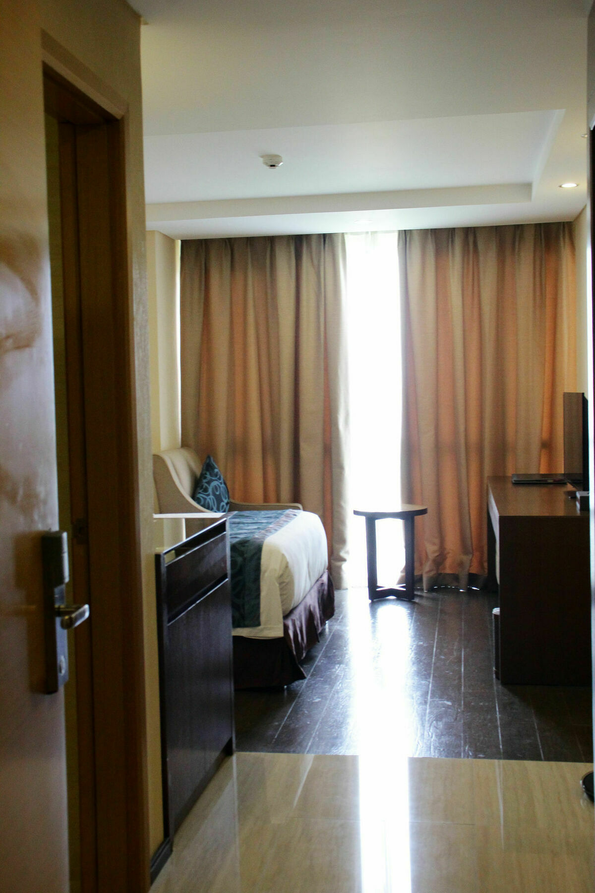 Golden Phoenix - Manila 4*